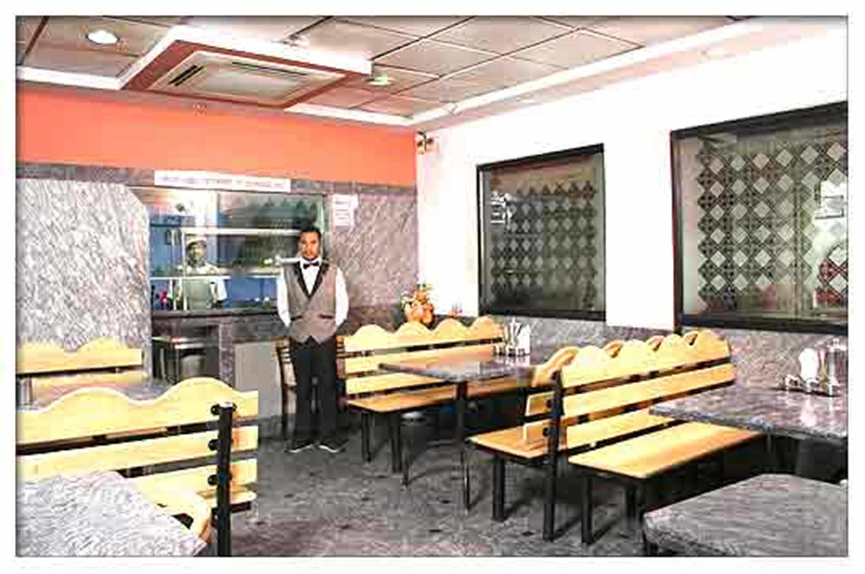 Hotel Southern Delhi Kültér fotó