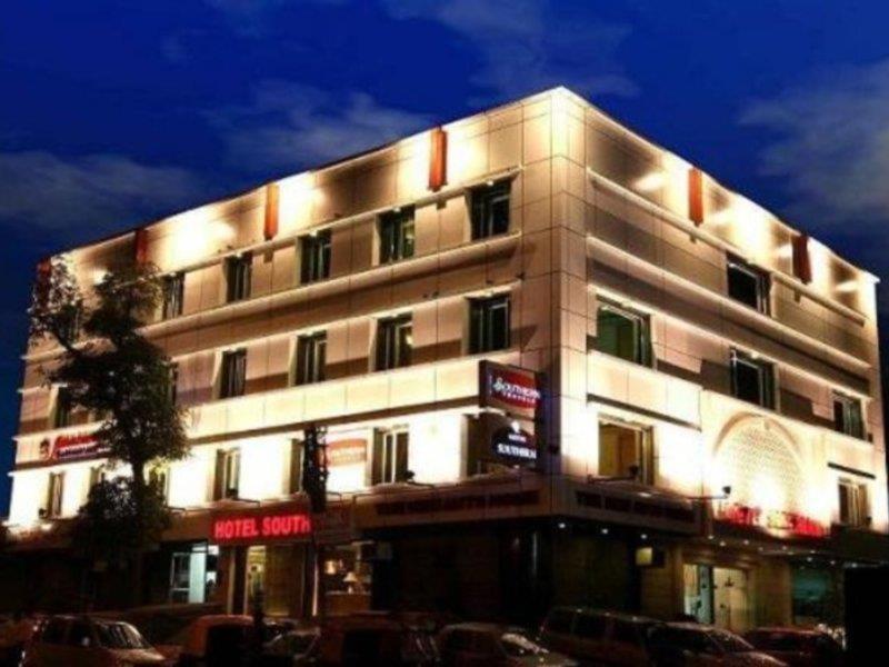 Hotel Southern Delhi Kültér fotó